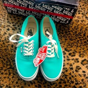 Vans Authentic Pool Green/ True White shoes sneakers lace up size 8 / 6.5